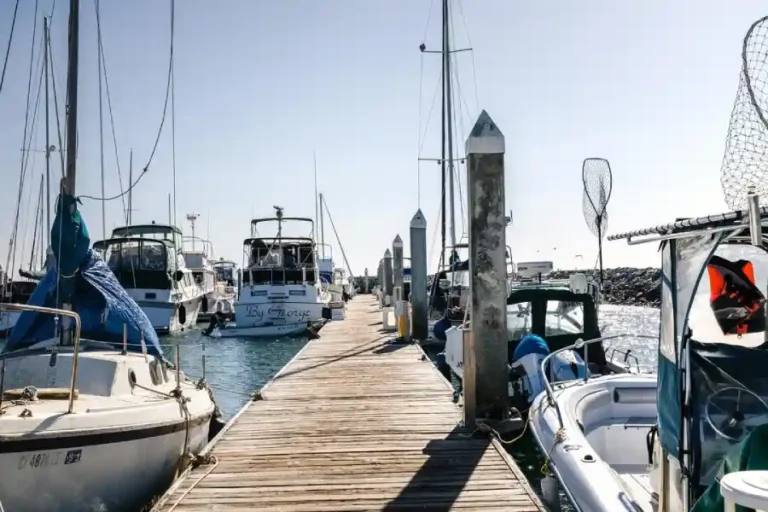 The Dos and Don’ts of Boat Docking
